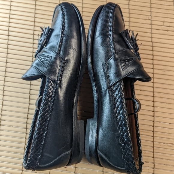 Allen Edmonds Men’s Size 8DMaxfield Dress Loafer Shoe Black Leather Tassels. Gre main image 11